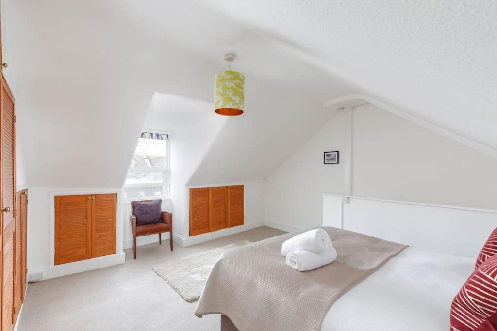 Charming 2 Bedroom Flat In Central Hove With Free Parking Bagian luar foto