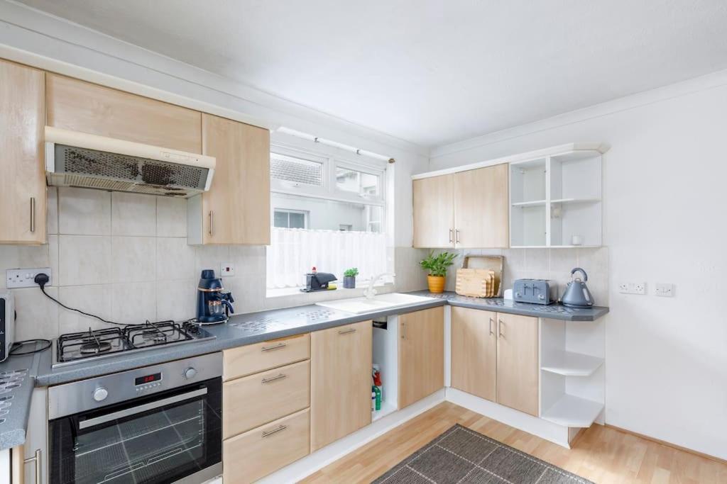 Charming 2 Bedroom Flat In Central Hove With Free Parking Bagian luar foto